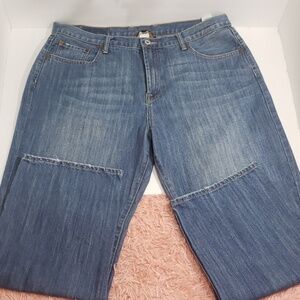 Men Lucky brand short inseam straight leg size 40